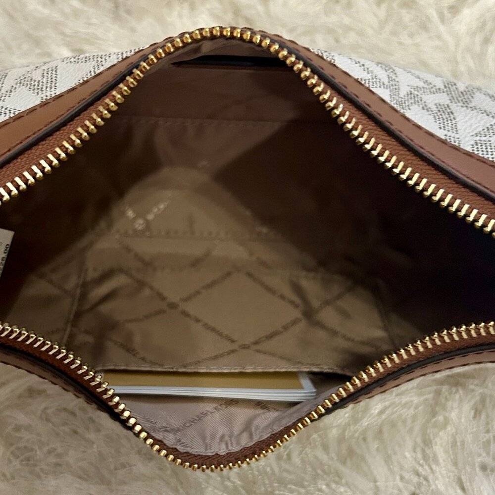 Michael Kors Maeve MD Pouchette (Beige & Brown) NWT - Picture 7 of 7